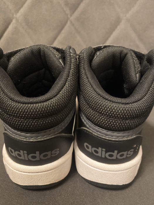 Детски боти Adidas