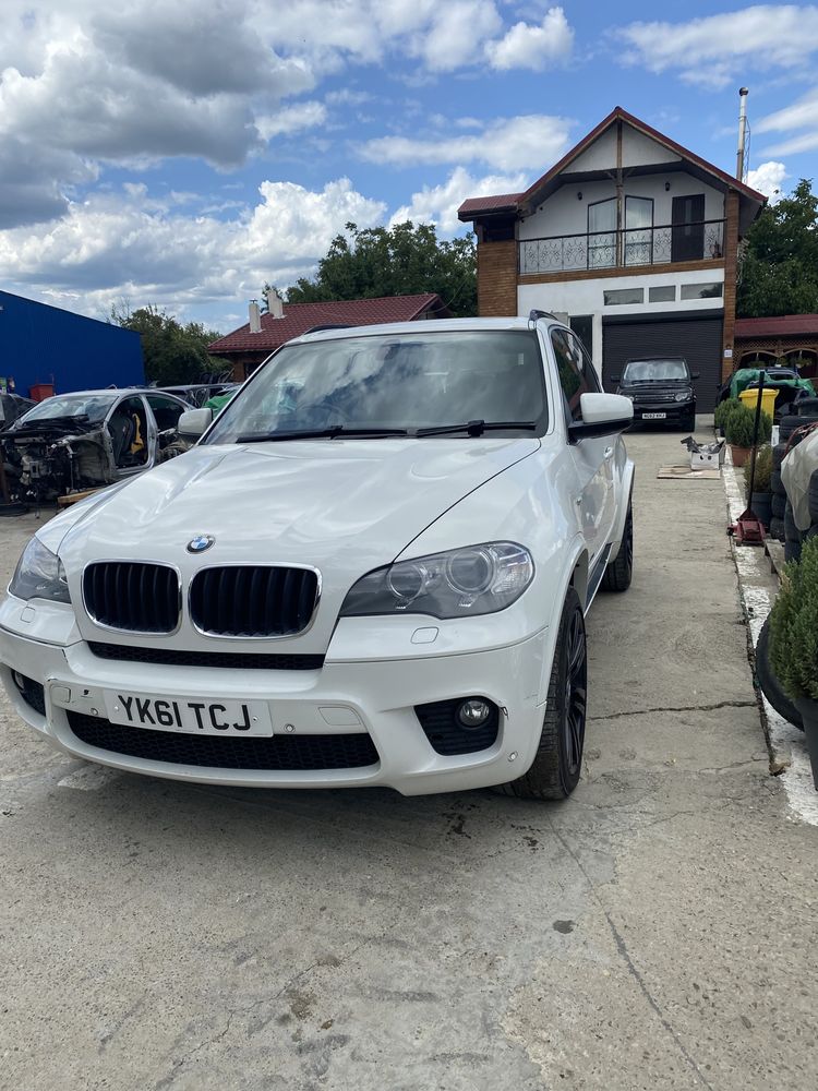 Aripă dreapta spate BMW X5 E70 2011