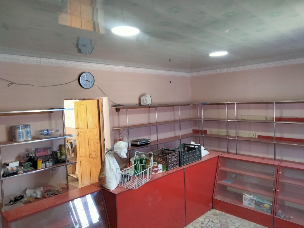 Полка для магазин