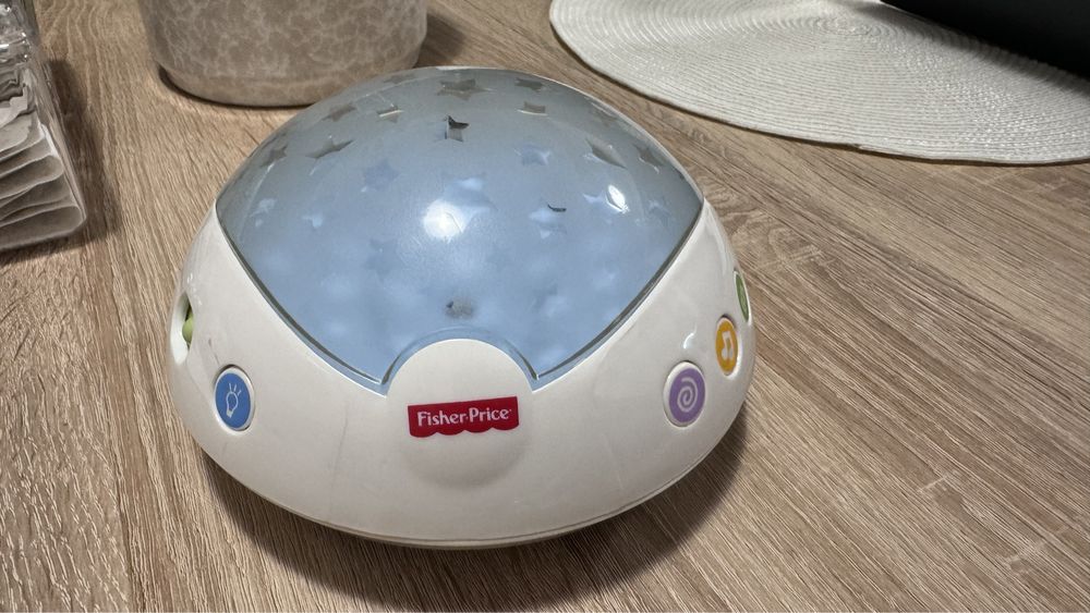 Музикална въртележка за легло/кошара Fisher Price Мечета пеперуди 3в1