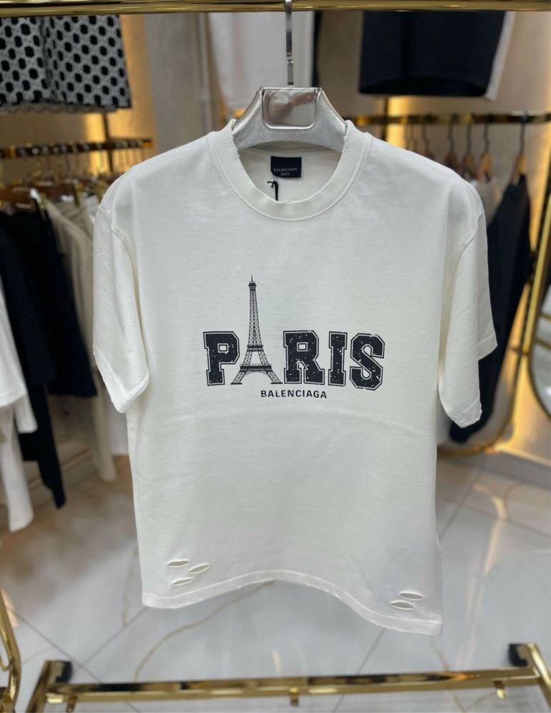 Tricou Balenciaga new collection