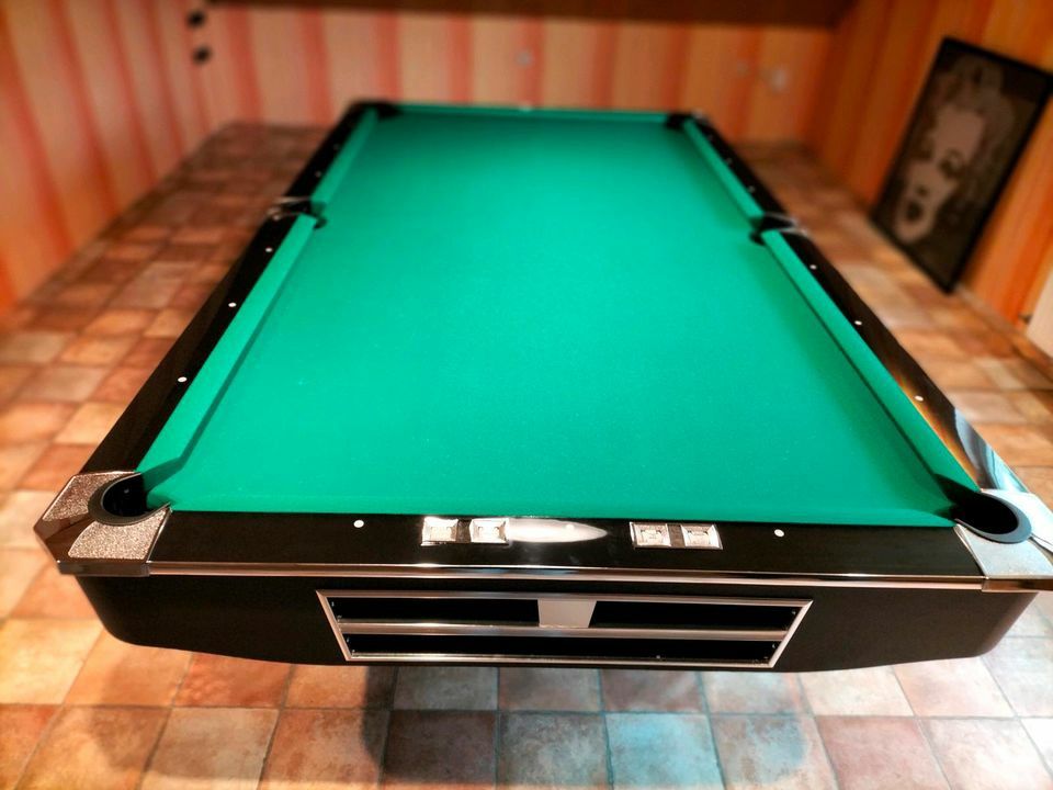 Бильярд в разобранном виде Billard professional equipment dynamic