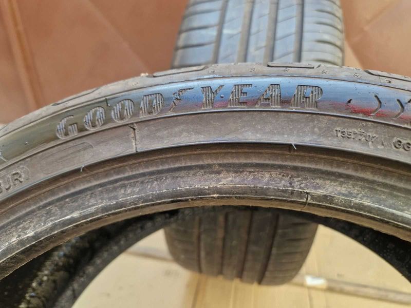 2 Goodyear R18 225/40
летни гуми
DOT3619