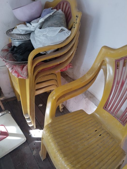 Продаются стулья!