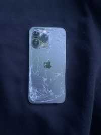 Vand iphone 13 pro cu spatele spart