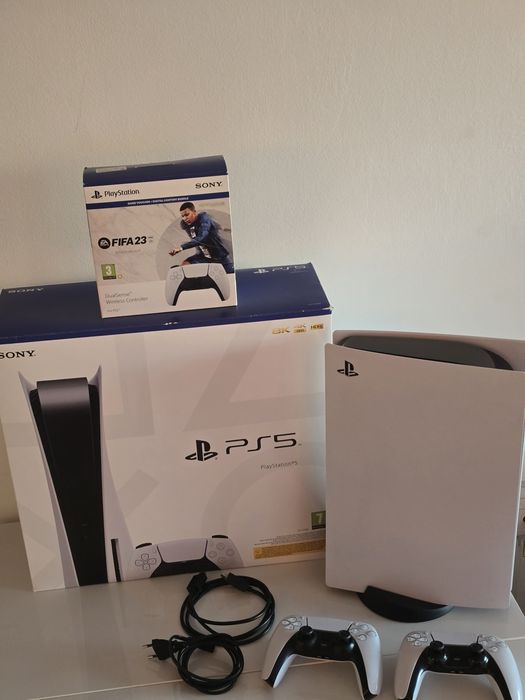 Конзола PS5+ 2 бр. Контролер Wireless DualSense