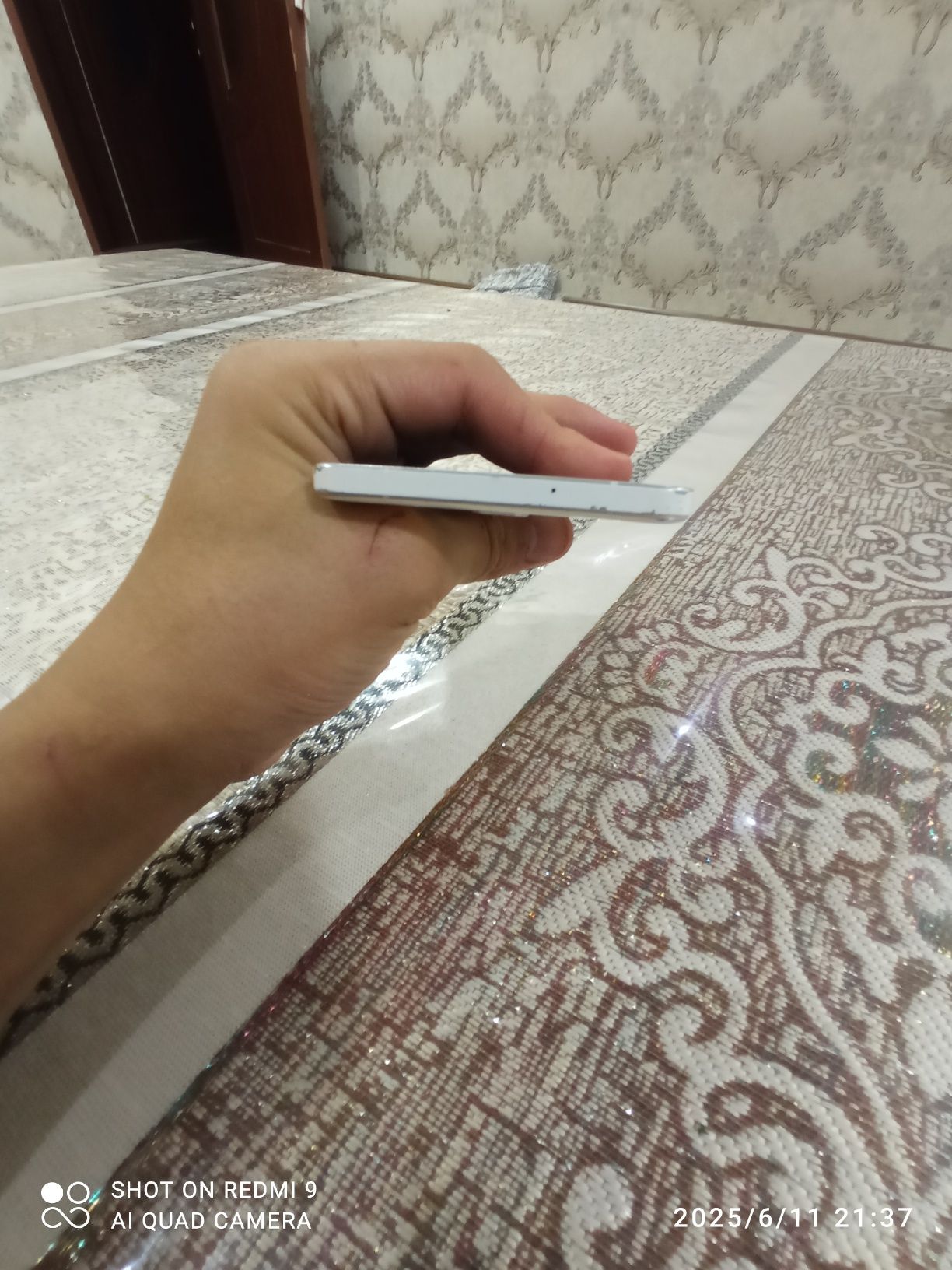 Samsung galaxy A3  2015 telefon sotiladi