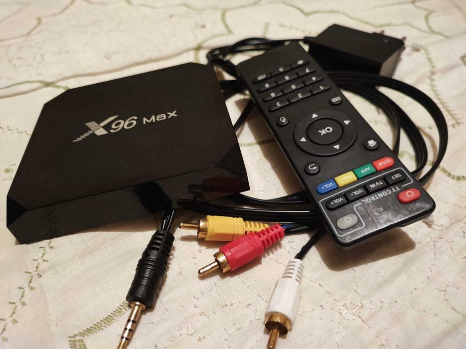 Приставка ТВ TV X96 max Установлено более 1000 бесплатных каналов