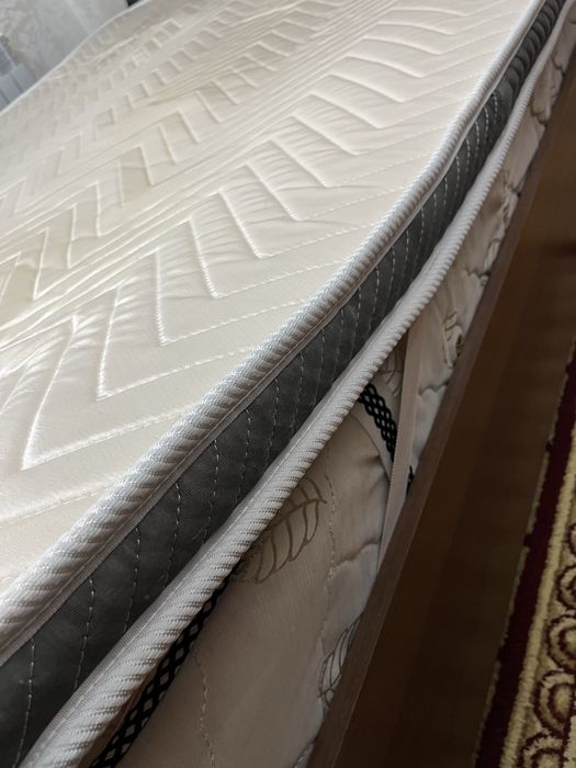 Наматрасник чехол для матраса