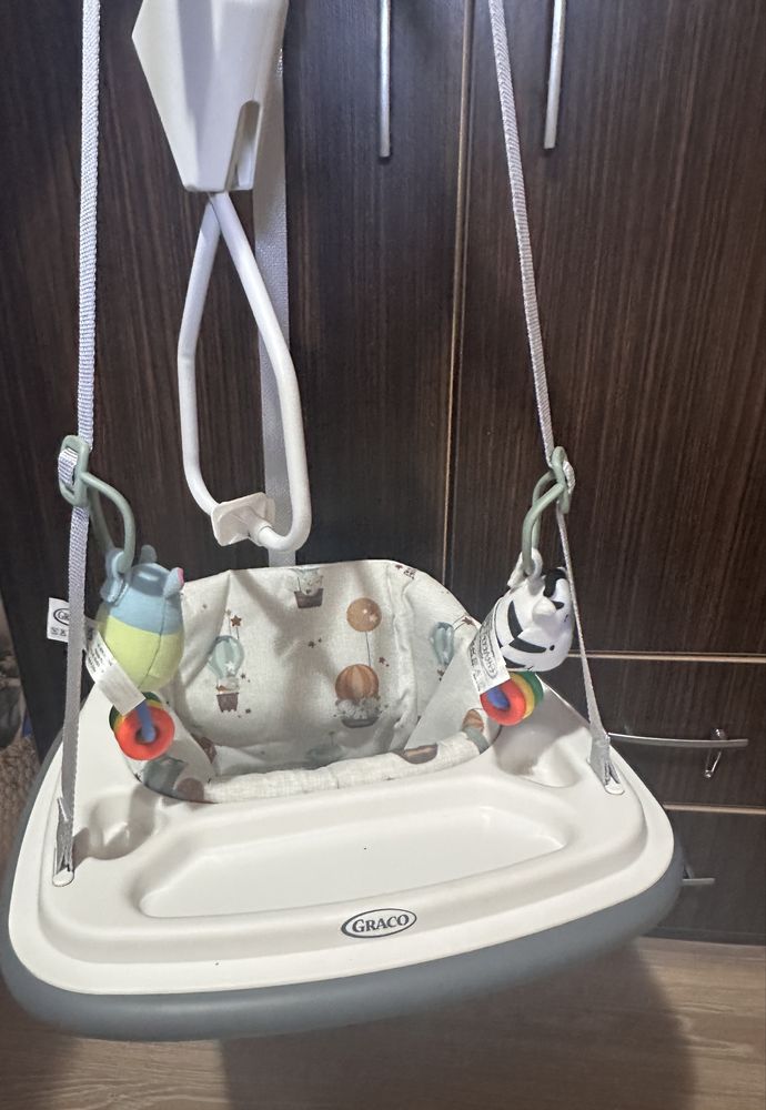 Бебешко бънджи за врата Graco-Up and away