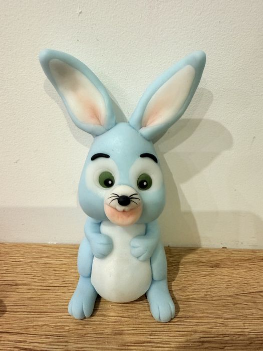 Изработвам захарни фигурки от фондан