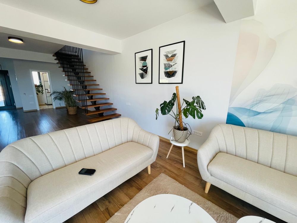 Persoană fizică, propunem spre vânzare vila tip duplex P+1, su 136mp