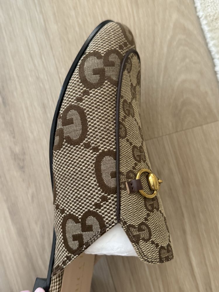 Чисто нови чехли Gucci