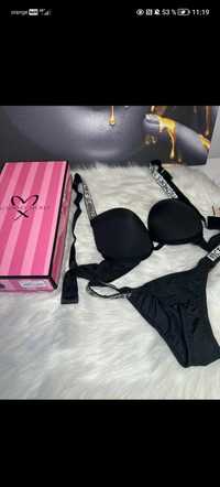 Set Victoria’s Secret 
Mărimi: M M XL
Preț: 90 lei 
Adaos maxim 10
Cur