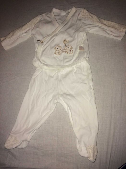 Бебешки и детски дрехи