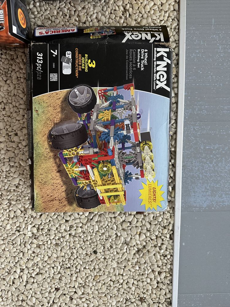Lego играчки