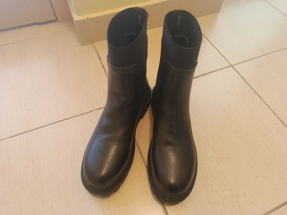 Дамски боти от естествена кожа тип Челси Reserved размер 37