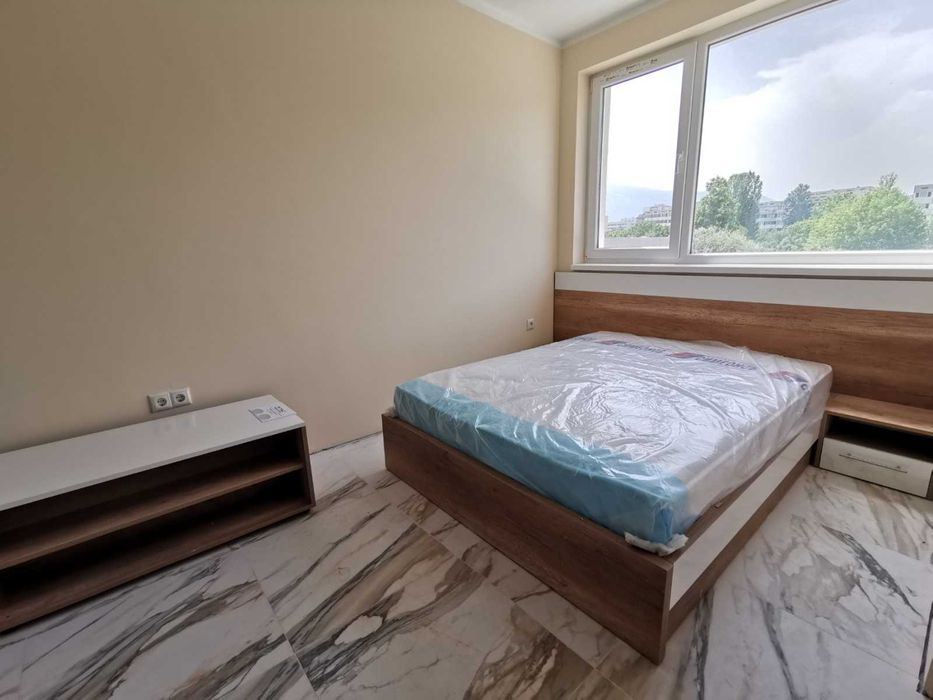 Дава се под наем Едностаен апартамент в София, Студентски град - 50 кв.м за 449 € - Снимка #2