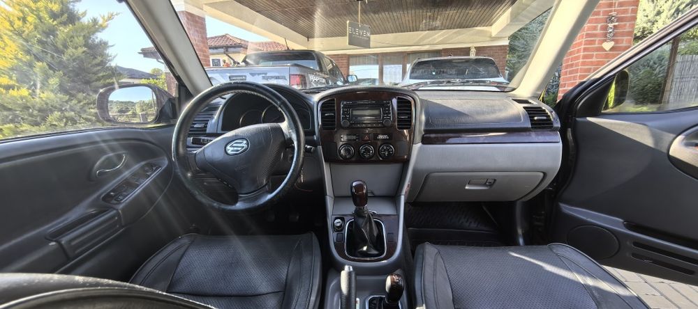 Suzuki grand vitara