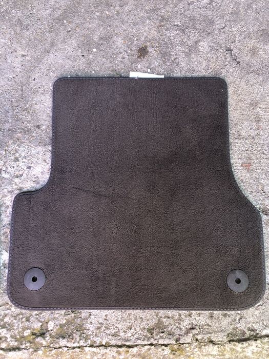 Оригинални мокетени стелки за Audi A7 Sportback (C7)