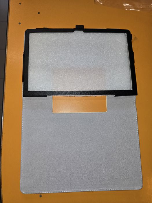 Husa tableta lenovo yaga tab 11