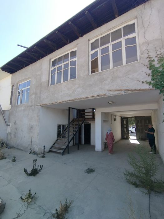 3,5 сотх 4 хонали ховли сотилади. Бектемир тумани Мажнунтол махаллада