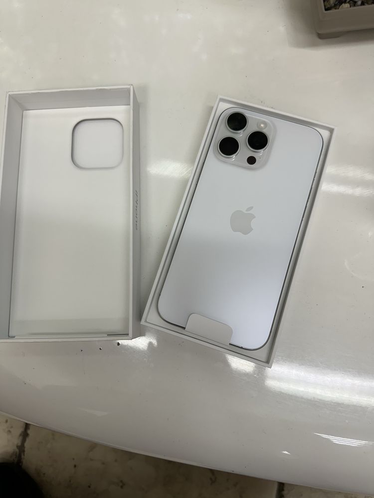 Iphone 16 Pro Max 512 GB White