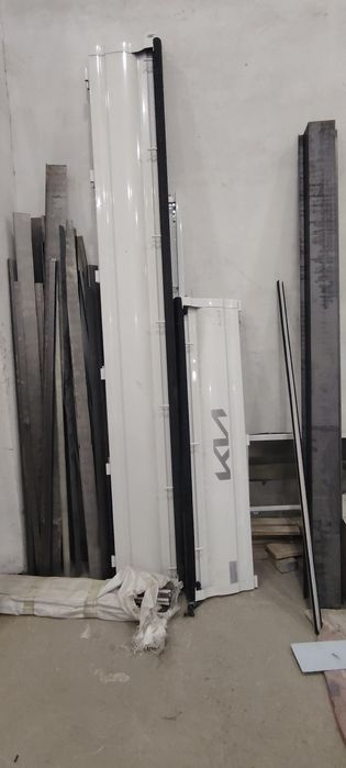 Kiyani borti sotiladi