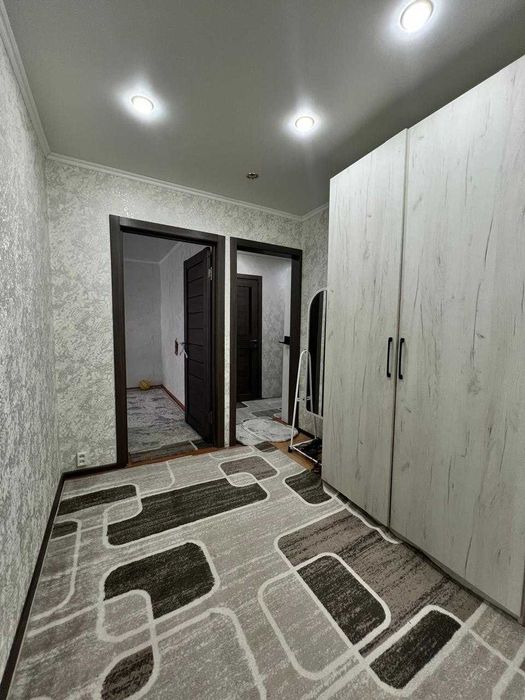 Продам 3 комн. кв., в 19-м мкрн.