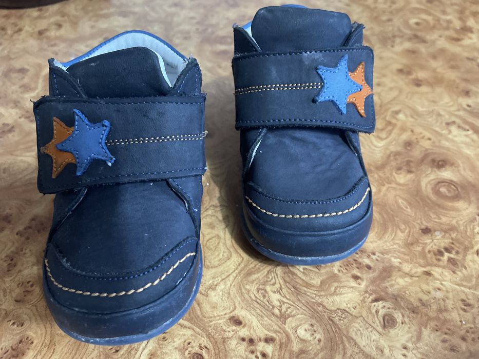 Ботинки 20р фирменные на мальчика