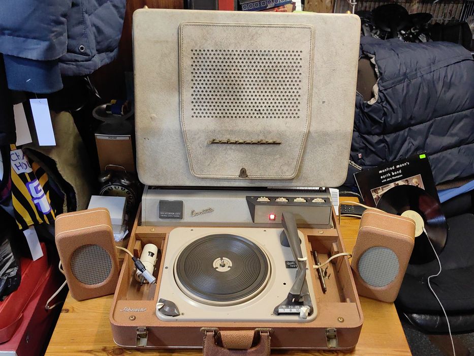 Лампов грамофон Schneider Cantate