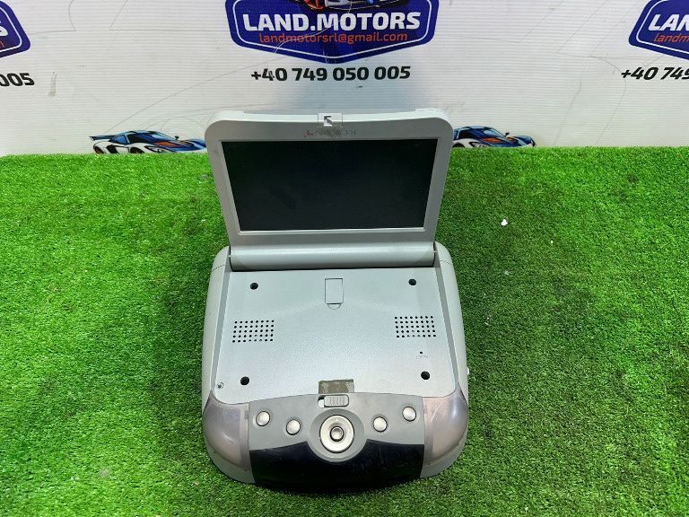 Display interactiv suspendat tavan vst mitsubishi outlander 2 2009