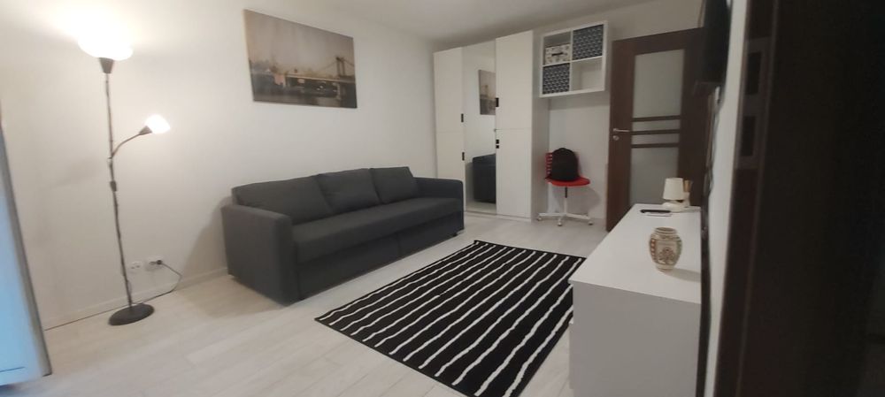 Garsoniera de inchiriat  Tineretului 5 min de metrou