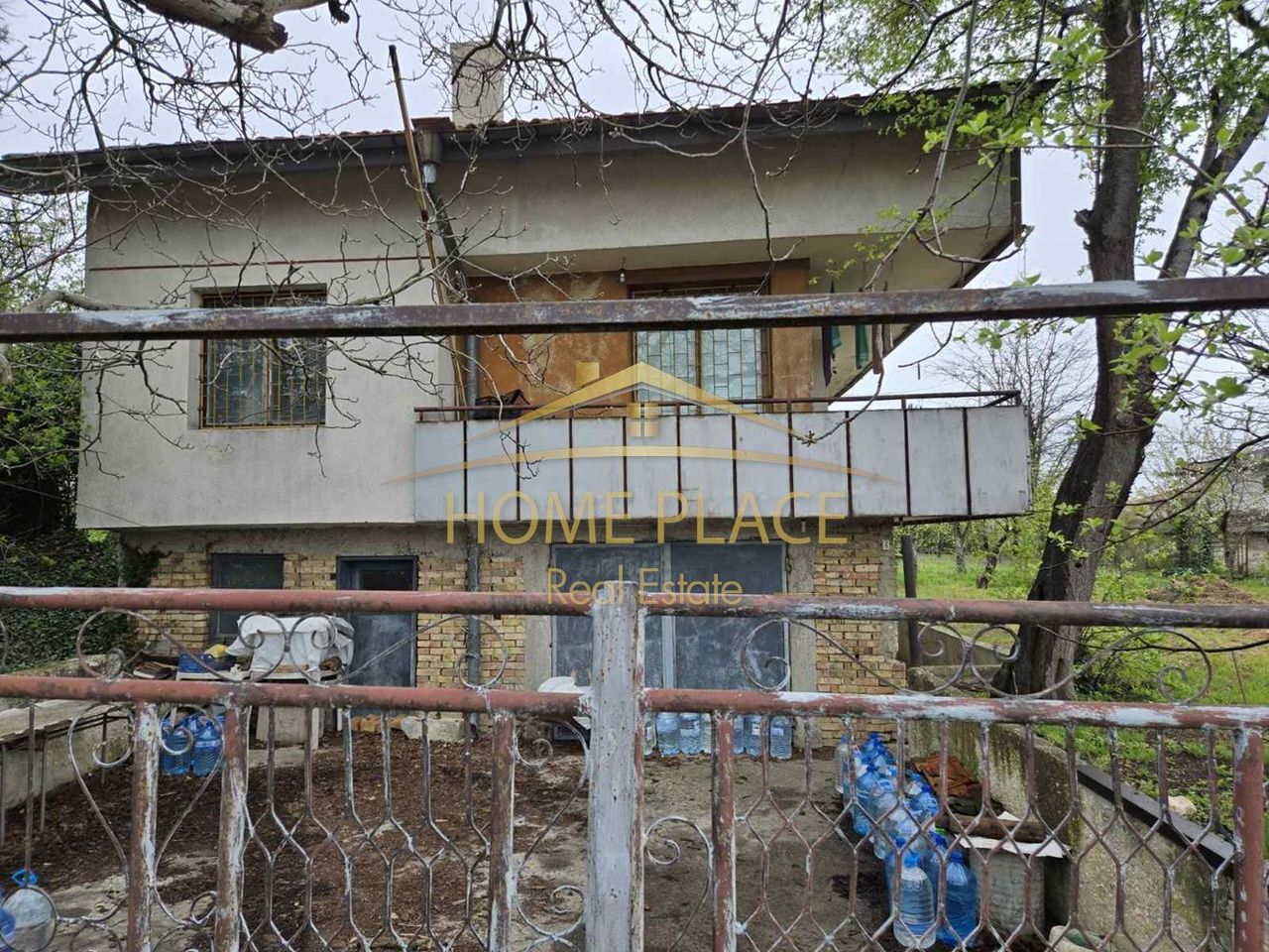 Продава се Къща в с. Орешак, Област Варна - 240 кв.м за 1063 €/кв.м - Снимка #1