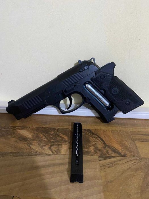 Airsoft Берета Elite 2 CO₂ – 4.5 мм, работеща (сер. № D24G126127)