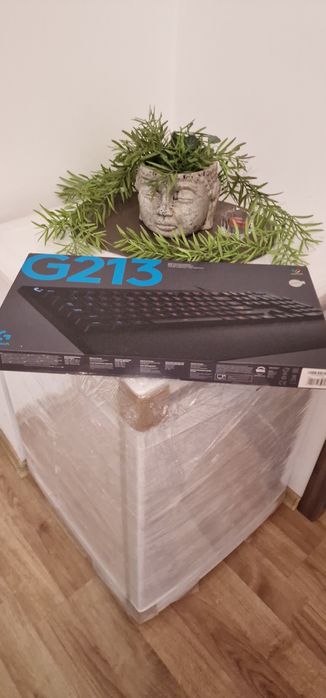 Vând Tastatură Logitech G 213 nouă