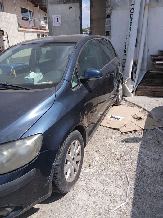 Volkswagen golf plus