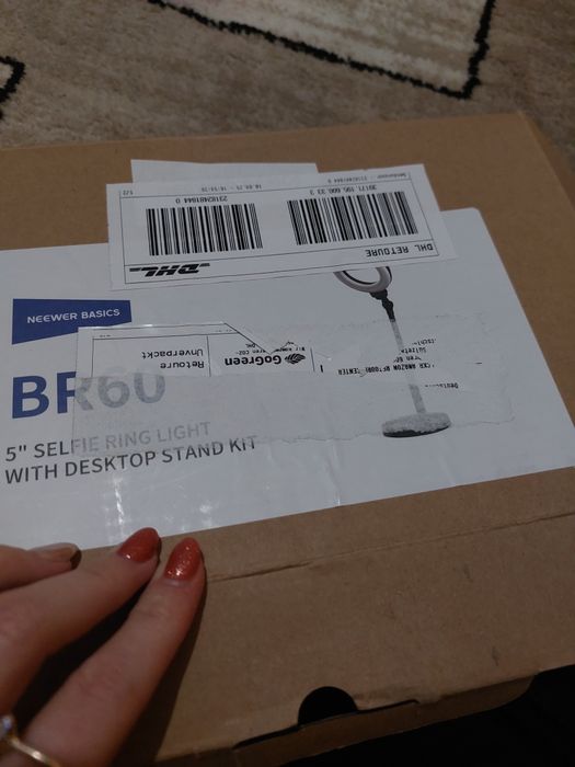 Lampă tip Ring Light NEEWER BASICS BR60 - 5 Inchi, cu Stand de Birou,