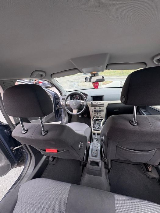 Vand sau schimb Opel Astra H 1.7 CDTI unic proprietar