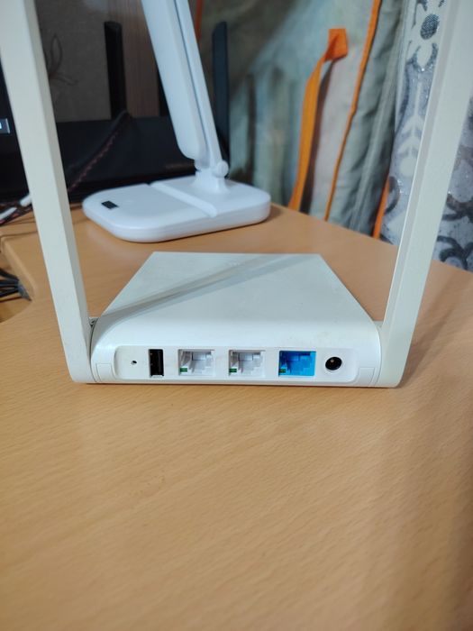 Продам роутер xiaomi mi router mini