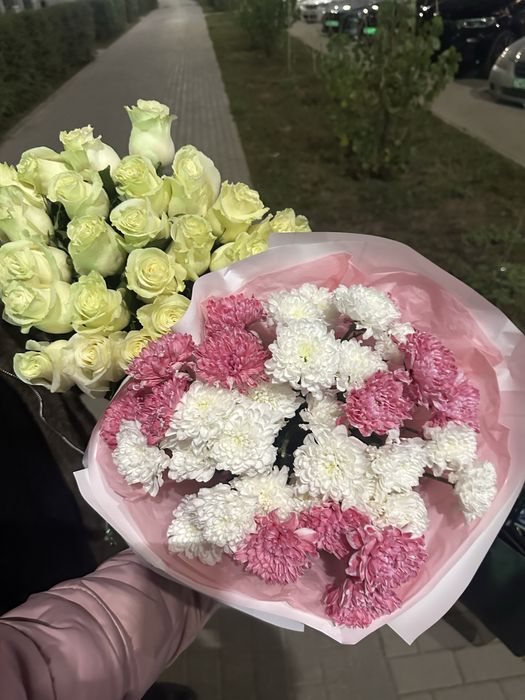 Букеты цветов розы