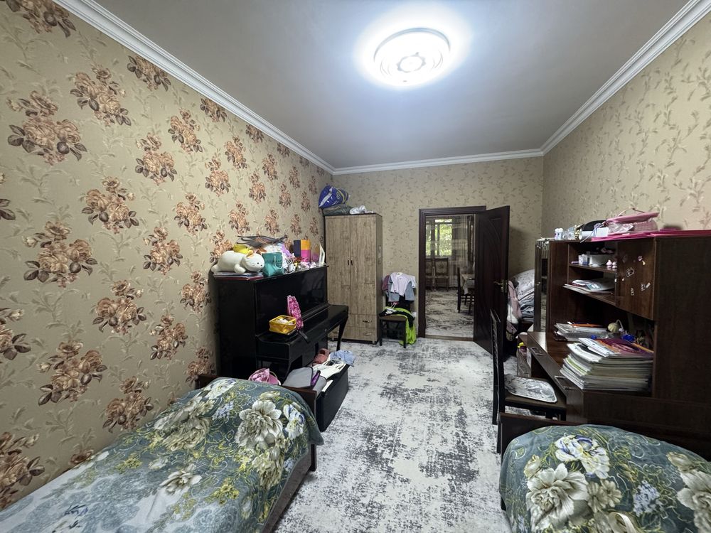 Продам 3х-ком/2/4 м-в Ялангач  — заходи и живи!