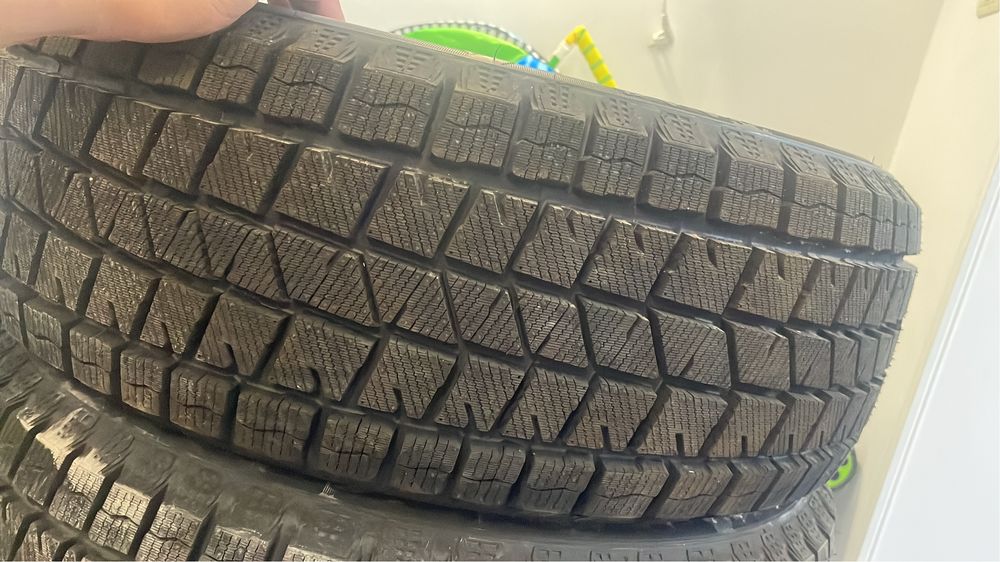 Шины липучка 235/60/18