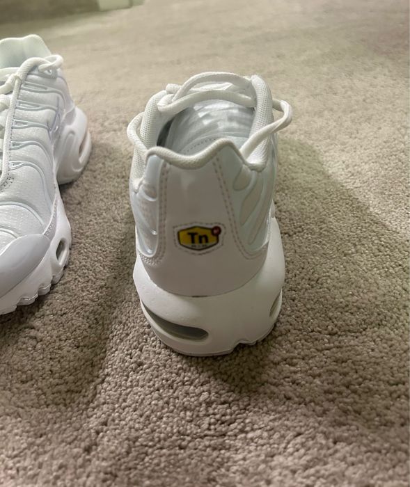 Обукви Nike Air Max Plus