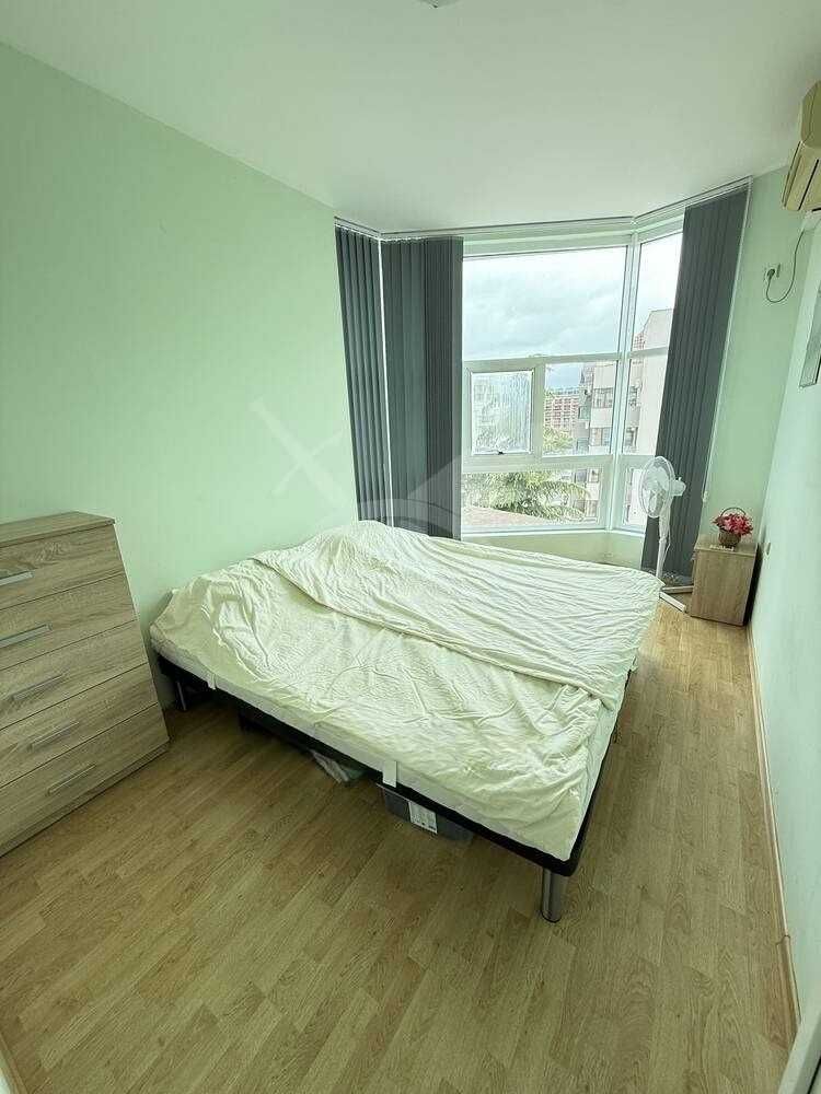 Продава се Тристаен апартамент в к.к. Слънчев бряг - 98 кв.м за 1000 €/кв.м - Снимка #1