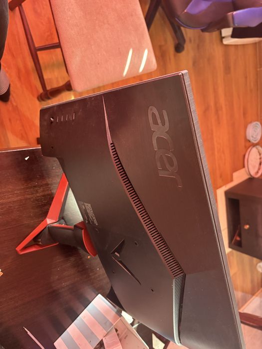 Гейминг сет компютър монитор слушалки мишка клавиатура и мауспад