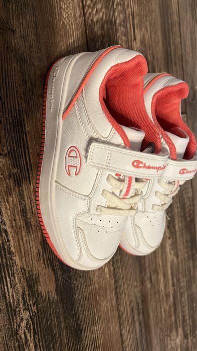 Pantofi sport numarul 30