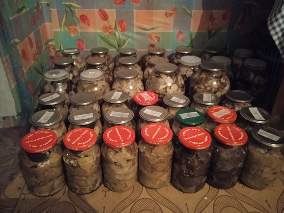 Продам грибы маринованные