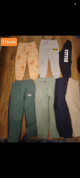 Pantaloni băieți mărimea 116 cm