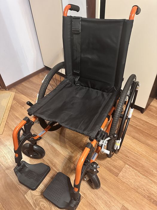 Коляска инвалидная